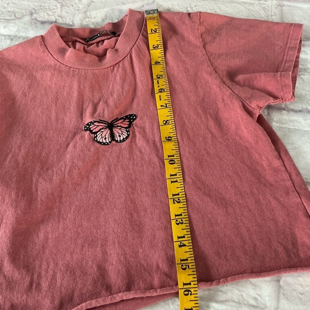 Brandy Melville Butterfly Cropped Top Shorts Sleeve Pink Size Small Teen Size - Picture 6 of 7